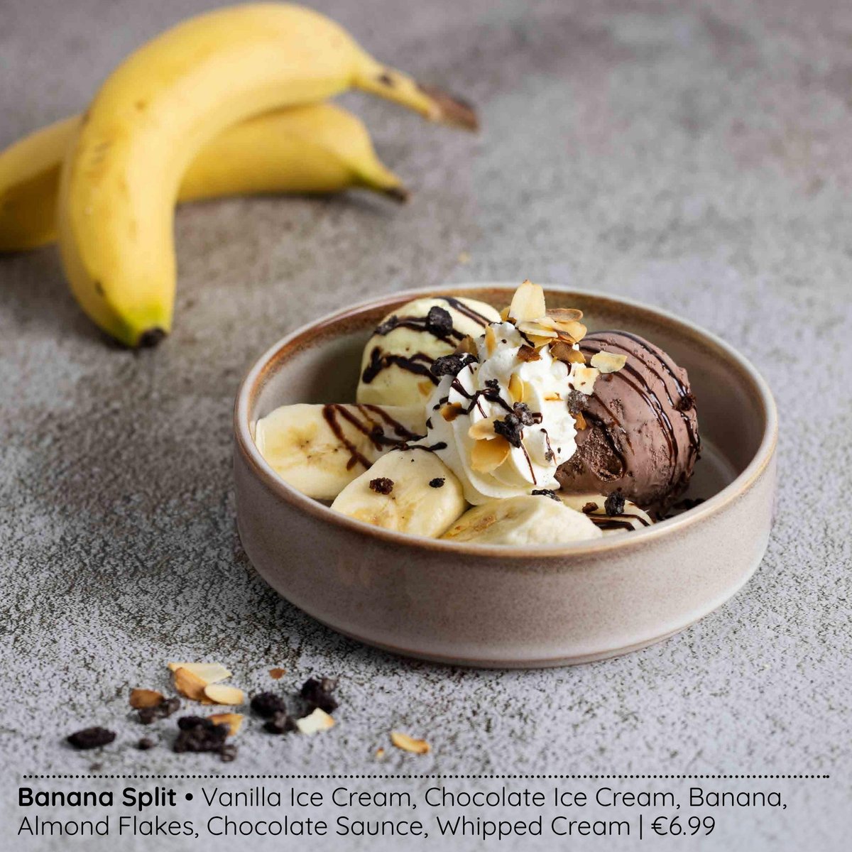 Banana Split at Isabella Café